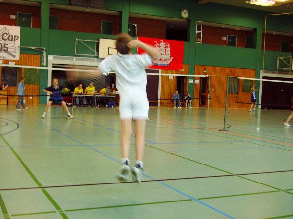 Merlin Jumpsmash - Lukas Knur.jpg